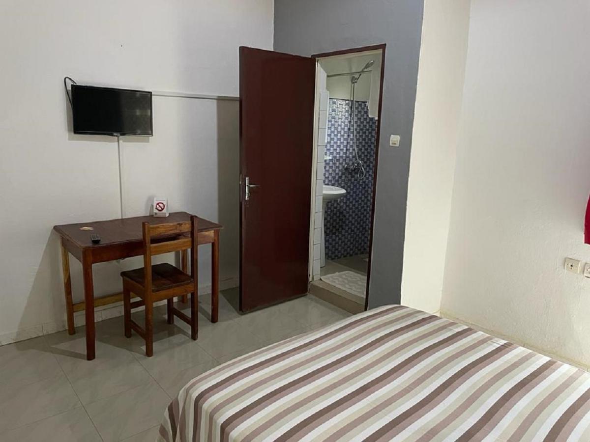 Hotel Ndaary Khassoum Sarl Ziguinchor Dış mekan fotoğraf