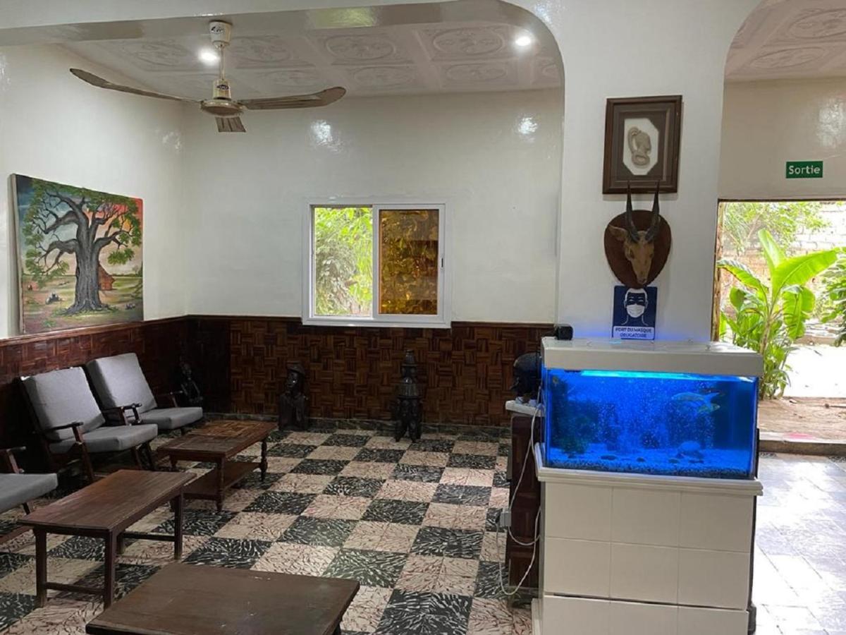 Hotel Ndaary Khassoum Sarl Ziguinchor Dış mekan fotoğraf