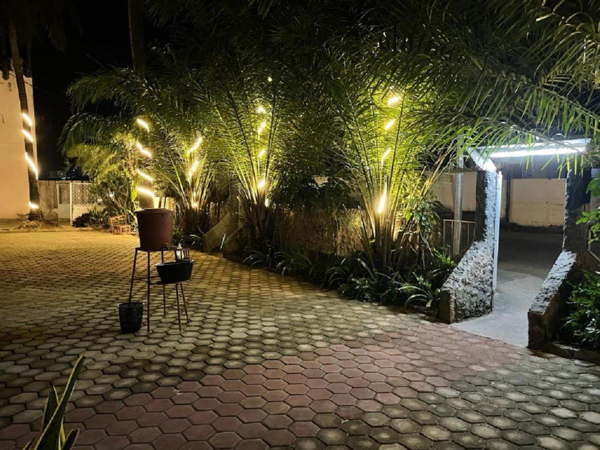 Hotel Ndaary Khassoum Sarl Ziguinchor Dış mekan fotoğraf